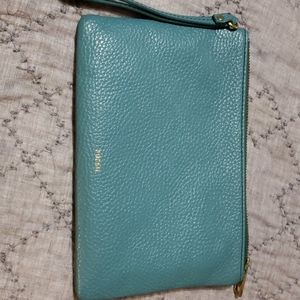 Fossil Wristlet Pebble Leather